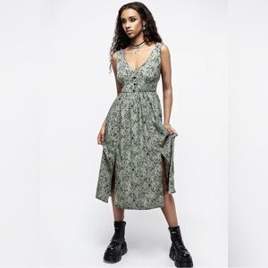 Disturbia Cassie Floral Corset Split Midi Dress